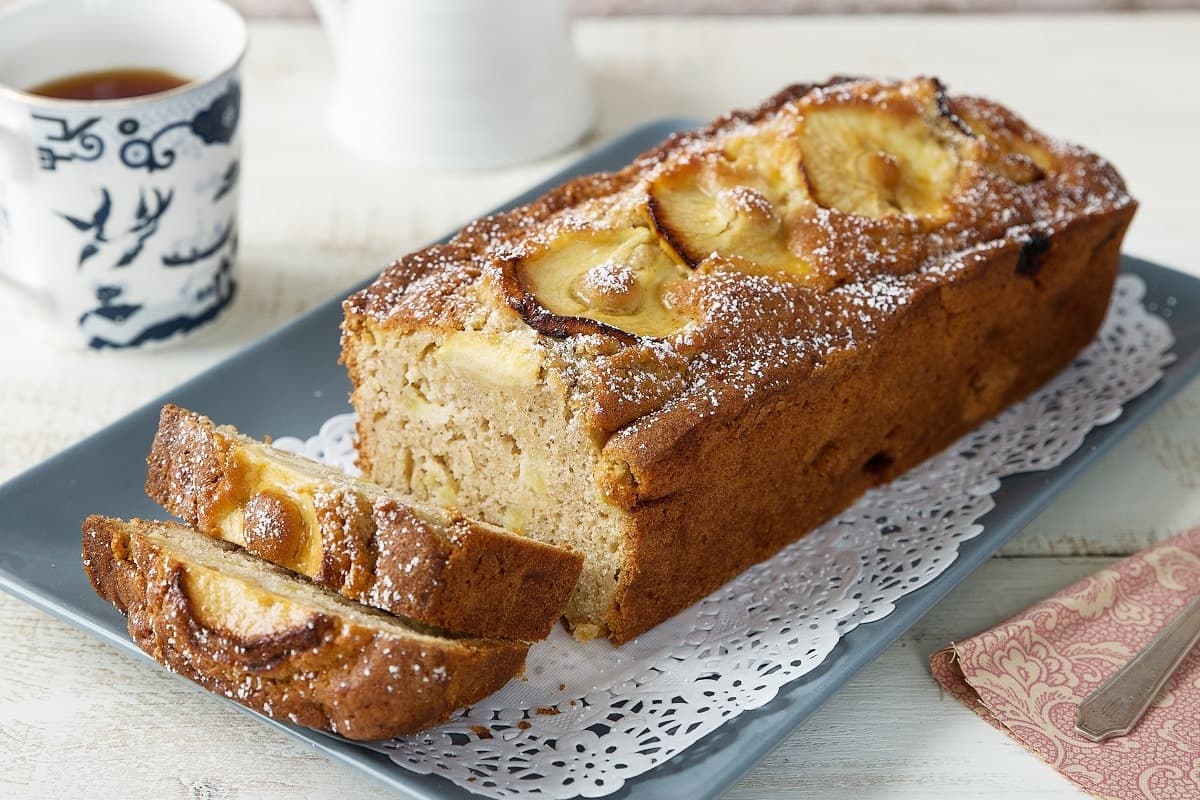 Apple Pound Cake